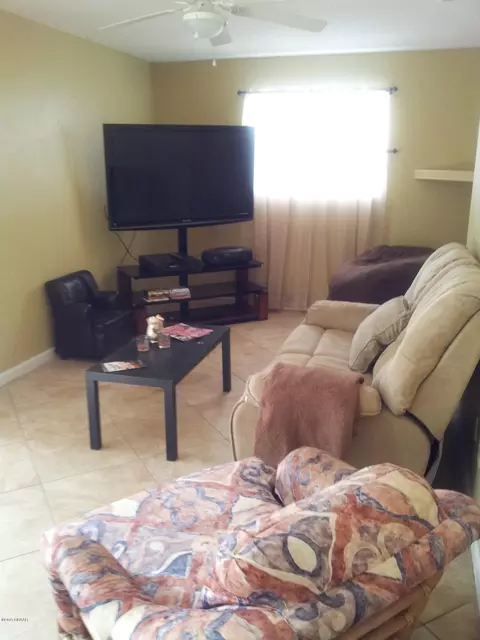 42 Plaza Dr, Ormond Beach, FL 32176 photo 3