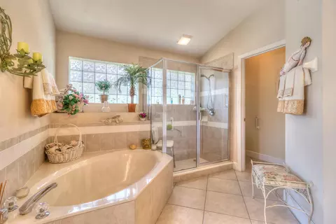 1108 Hartbourne Ln, Ormond Beach, FL 32174 photo 12