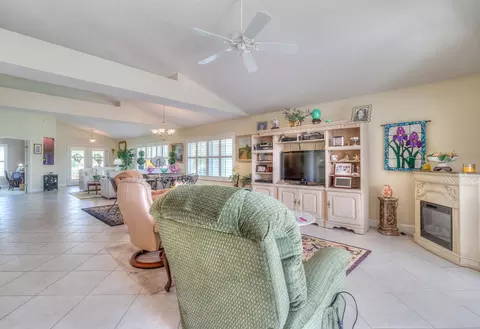 1108 Hartbourne Ln, Ormond Beach, FL 32174 photo 21