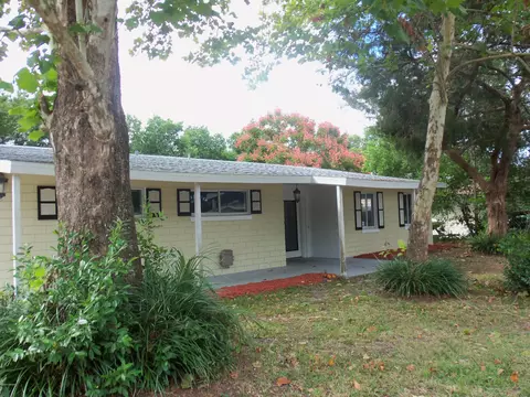 1232 Vanderbilt Dr, Ormond Beach, FL 32174 photo 1