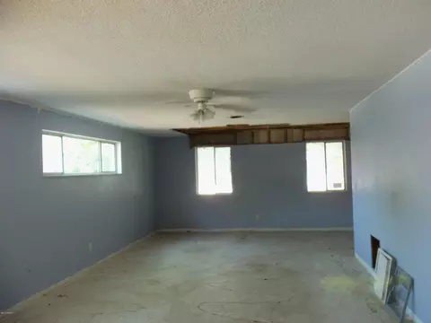 1232 Vanderbilt Dr, Ormond Beach, FL 32174 photo 2