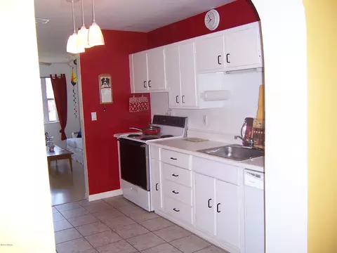 6 Seaside Dr, Ormond Beach, FL 32176 photo 6
