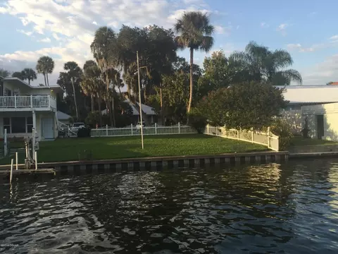 185 Hibiscus Rd, Edgewater, FL 32141 photo 2