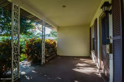 1027 N Halifax Dr, Ormond Beach, FL 32176 photo 4