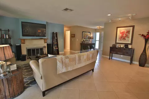 28 Choctaw Trl, Ormond Beach, FL 32174 photo 9