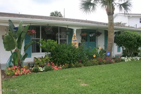 4 Friendly Cir, Ormond Beach, FL 32176 photo 2