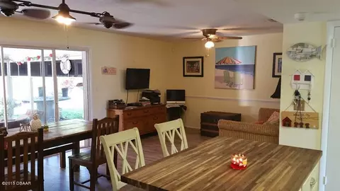 4 Friendly Cir, Ormond Beach, FL 32176 photo 6