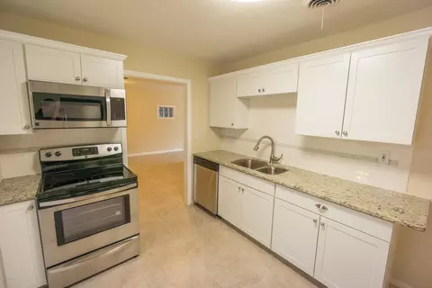 78 Hernandez Ave, Ormond Beach, FL 32174 photo 5