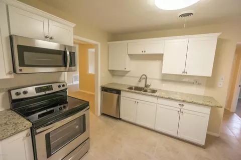 78 Hernandez Ave, Ormond Beach, FL 32174 photo 6