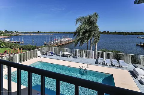 1909 S Riverside Dr, Edgewater, FL 32141 photo 1