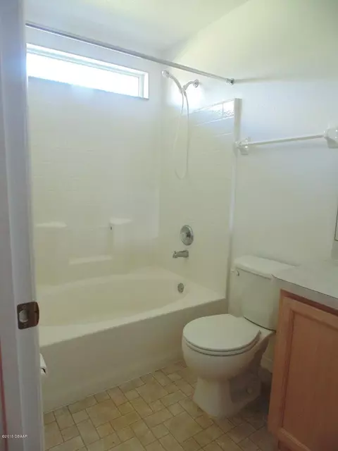 19 Silver Cir, Edgewater, FL 32141 photo 11