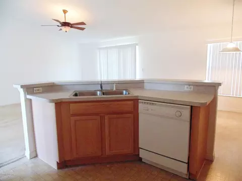 19 Silver Cir, Edgewater, FL 32141 photo 5
