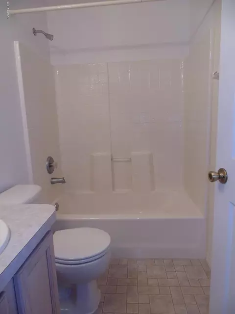19 Silver Cir, Edgewater, FL 32141 photo 9