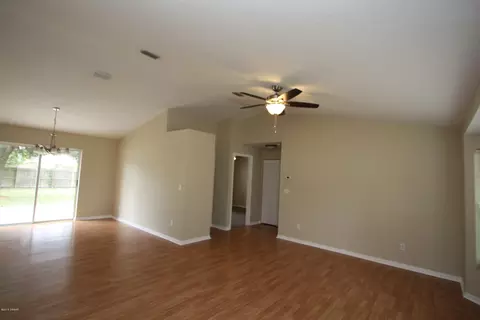 2217 Willow Oak Dr, Edgewater, FL 32141 photo 5