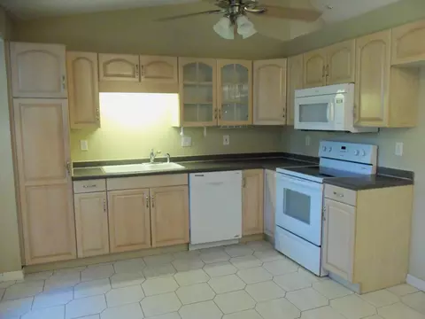 11 Mainsail Cir, Ormond Beach, FL 32174 photo 4