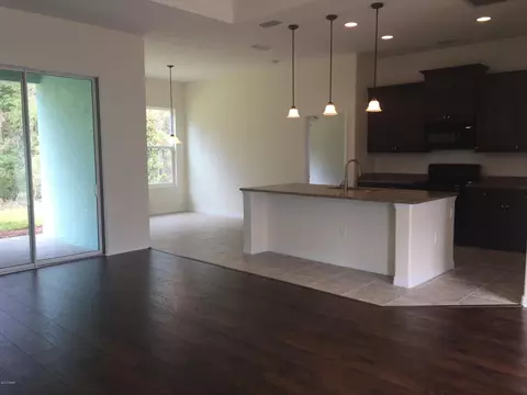 1513 Springleaf Dr, Ormond Beach, FL 32174 photo 2