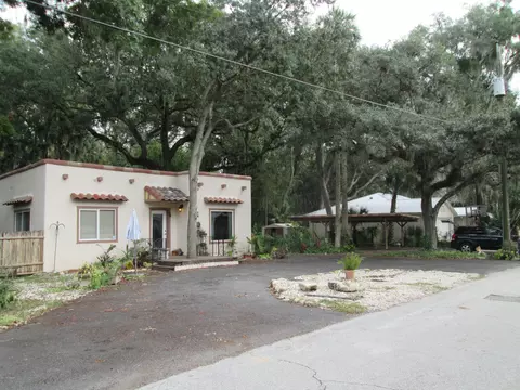 255 Tropical Ln, Ormond Beach, FL 32174 photo 1