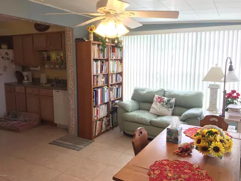 22 Beechwood Dr, Ormond Beach, FL 32176 photo 9