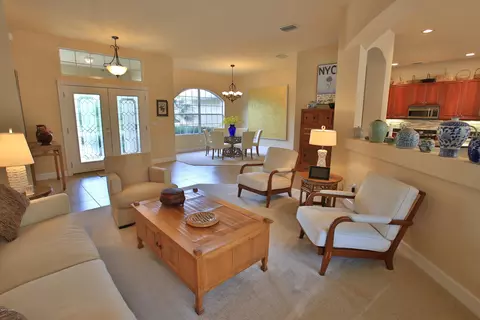 557 Aldenham Ln, Ormond Beach, FL 32174 photo 5
