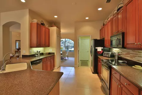 557 Aldenham Ln, Ormond Beach, FL 32174 photo 15