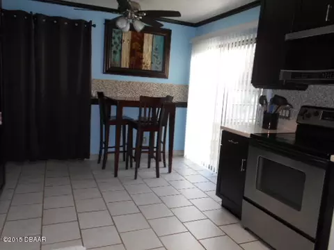 1303 Overbrook Dr, Ormond Beach, FL 32174 photo 5