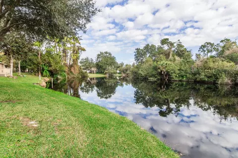 36 Sherrington Dr, Ormond Beach, FL 32174 photo 4