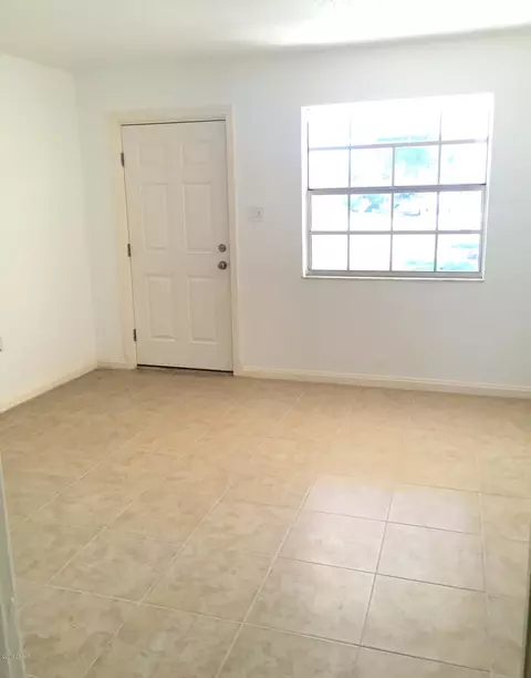 4 Cypress Cir, Ormond Beach, FL 32176 photo 9