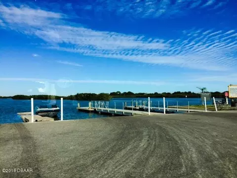 1704 Queen Palm Dr, Edgewater, FL 32132 photo 11