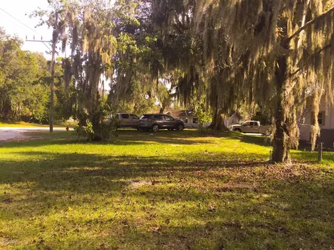 1704 Queen Palm Dr, Edgewater, FL 32132 photo 9