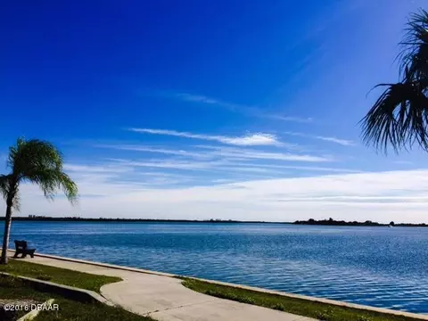 1704 Queen Palm Dr, Edgewater, FL 32132 photo 12