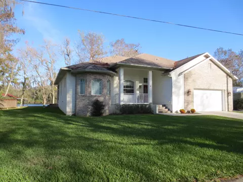 55030 Riverview Dr, Astor, FL 32102 photo 1