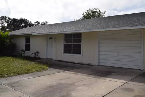 2616 Umbrella Tree Dr, Edgewater, FL 32141 photo 1