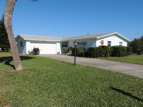 17 Surfside Dr, Ormond Beach, FL 32176 photo 1