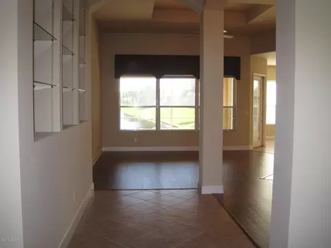 1204 Crown Pointe Ln, Ormond Beach, FL 32174 photo 2