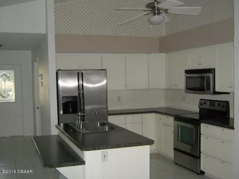16 Marjorie Trl, Ormond Beach, FL 32174 photo 3