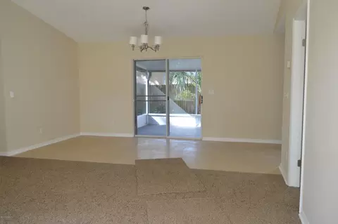 3231 Unity Tree Dr, Edgewater, FL 32141 photo 3