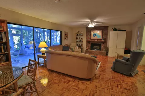 136 River Bluff Dr, Ormond Beach, FL 32174 photo 11