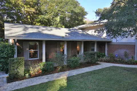 136 River Bluff Dr, Ormond Beach, FL 32174 photo 2
