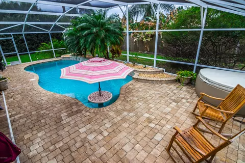 3324 Pine Tree Dr, Edgewater, FL 32141 photo 3