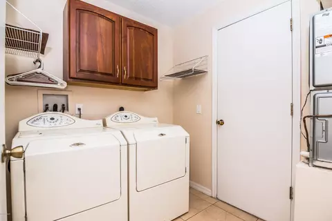 3324 Pine Tree Dr, Edgewater, FL 32141 photo 26