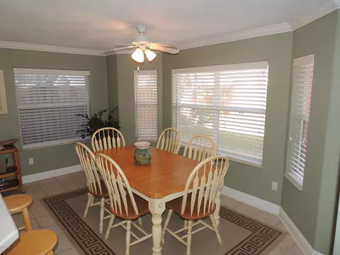 99 Laurie Dr, Ormond Beach, FL 32176 photo 9