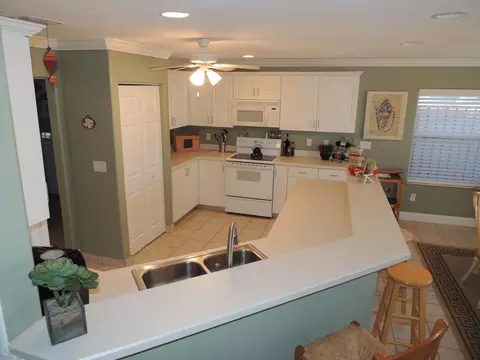 99 Laurie Dr, Ormond Beach, FL 32176 photo 7