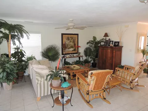 99 Laurie Dr, Ormond Beach, FL 32176 photo 5