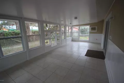 1322 Queen Palm Dr, Edgewater, FL 32132 photo 12