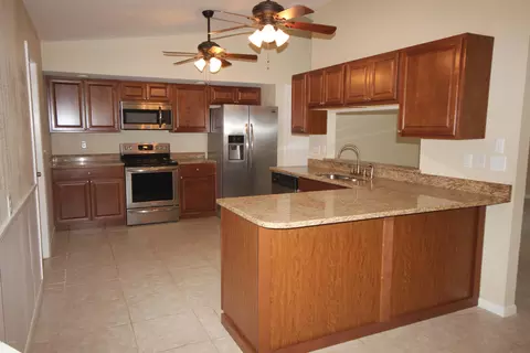 1322 Queen Palm Dr, Edgewater, FL 32132 photo 4