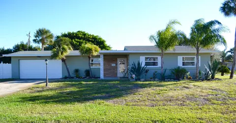 857 Peninsula Dr, Ormond Beach, FL 32176 photo 1