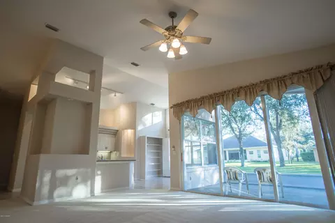 39 Lakebluff Dr, Ormond Beach, FL 32174 photo 2