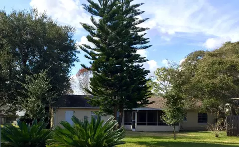 54 Mayfield Cir, Ormond Beach, FL 32174 photo 2