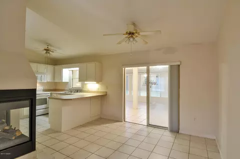 2114 Mango Tree Dr, Edgewater, FL 32141 photo 10