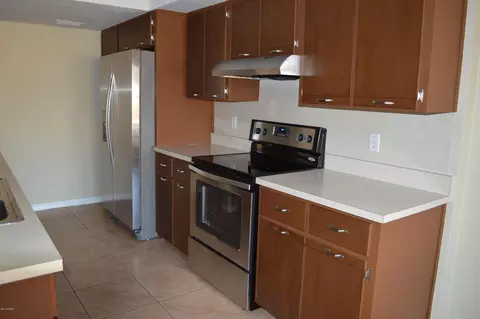 2319 Pine Tree Dr, Edgewater, FL 32141 photo 10